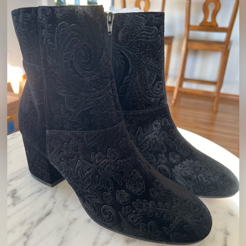 Sole Society Black Embossed Velvet Ankle Booties